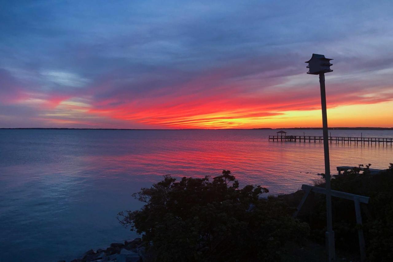 Waterfront Harkers Island Home Sunset View And Dock Екстериор снимка